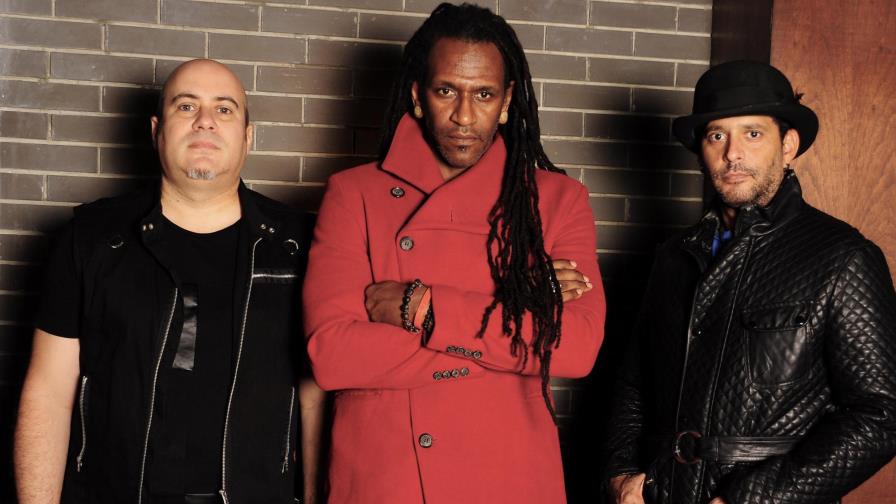 Toque profundo regresa con sonido acústico 