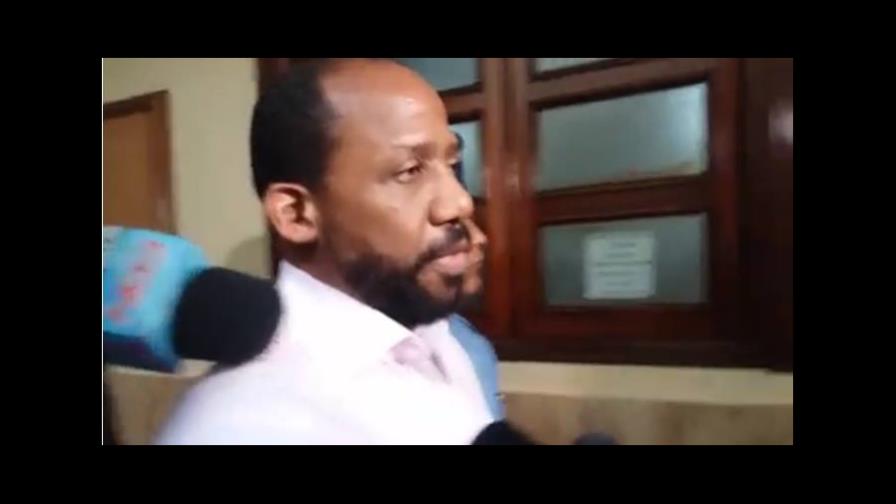 Menor que habría sido abusada por Pablo Ross será entrevistada bajo sistema de Cámara Gesell Menor que habría sido abusada por Pablo Ross será entrevistada bajo sistema de Cámara Gesell