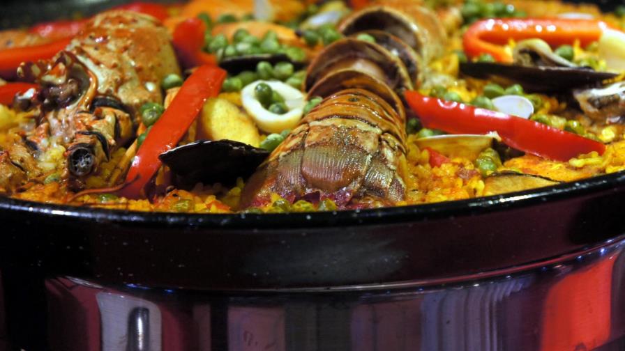 El restaurante El Mesón de la Cava celebra la 8va edición de “La fiesta de la Langosta” El restaurante El Mesón de la Cava celebra la 8va edición de “La fiesta de la Langosta”