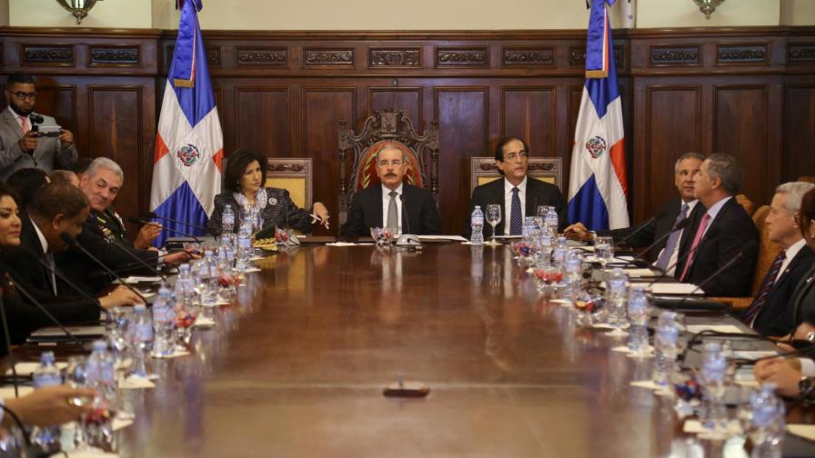 Gasto para cubrir déficit eléctrico sería el doble del pronosticado en Presupuesto de 2019