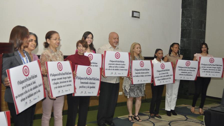 Casa Abierta invita a utilizar redes sociales para fomentar estilos de vida saludables