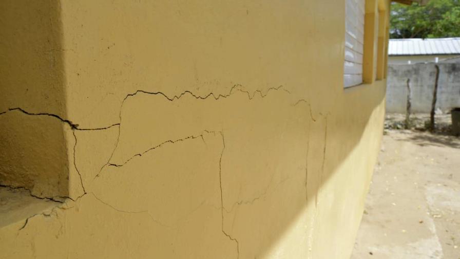 Temblores de tierra afectan escuelas y hospital en Montecristi y Valverde Temblores de tierra afectan escuelas y hospital en Montecristi y Valverde