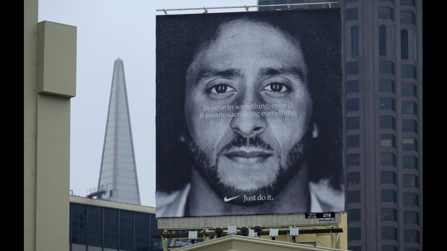 Mercadotecnia de Nike causa revuelo, pero no daña ganancias Mercadotecnia de Nike causa revuelo, pero no daña ganancias