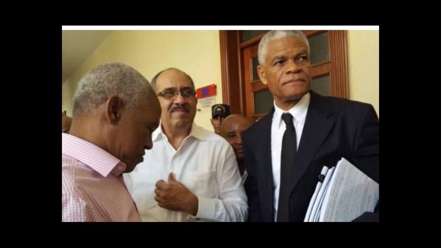 Faña no podrá salir del país por seis meses; es condenado nueva vez por difamar a Peralta