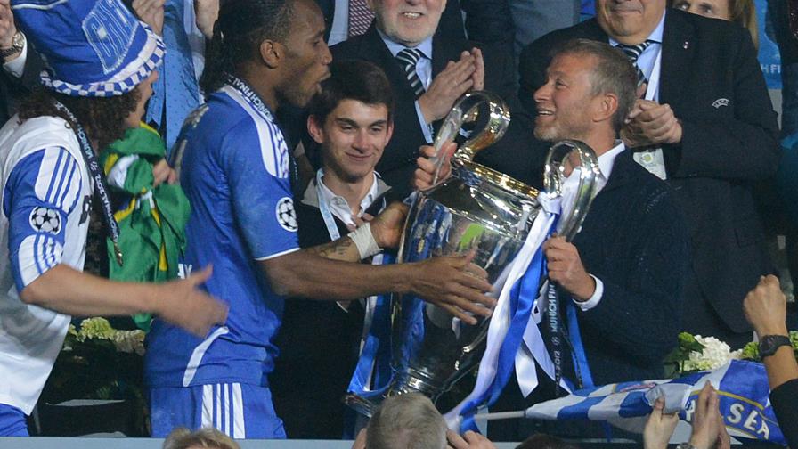 Dueño del Chelsea no es bienvenido en Suiza