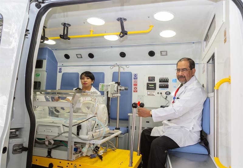 Presentan innovadora ambulancia para transporte de bebés prematuros