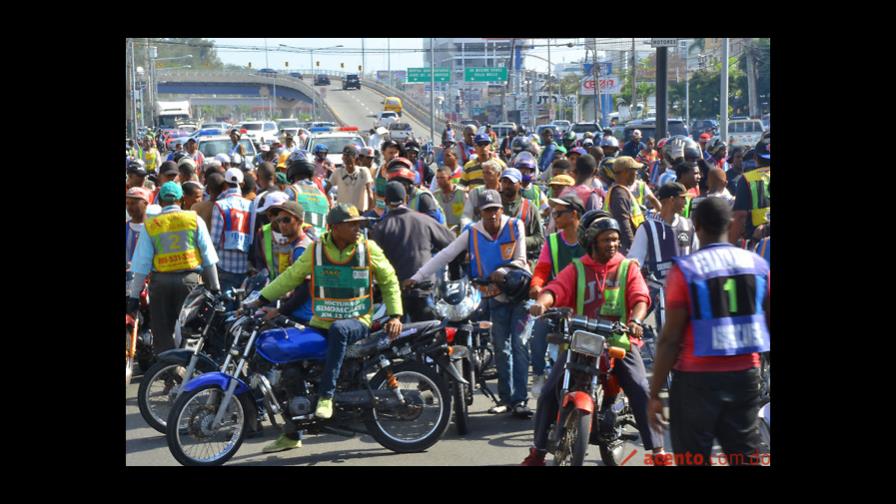 Gobierno le dará facilidades a los motoconchistas