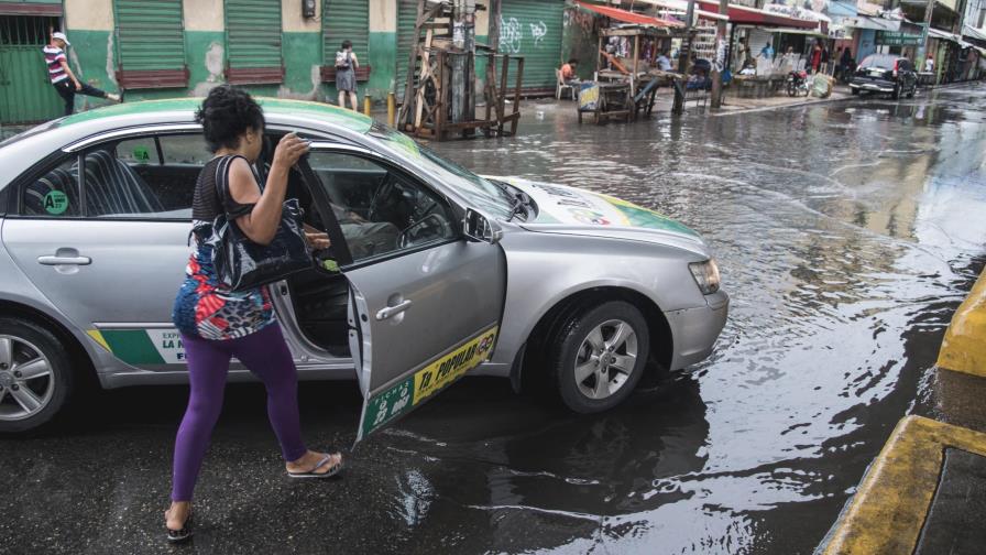Onamet dice seguirá lloviendo hoy; Kirk afectará indirectamente al país Onamet dice seguirá lloviendo hoy; Kirk afectará indirectamente al país