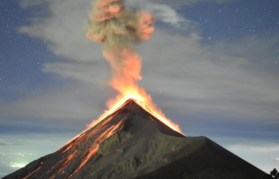 Sube a 179 la cifra de muertes por erupción del volcán de Fuego de Guatemala
