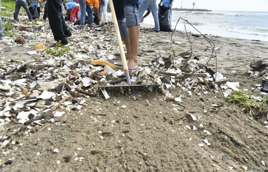 República Dominicana conmemora el Día Internacional de Limpieza de Playas