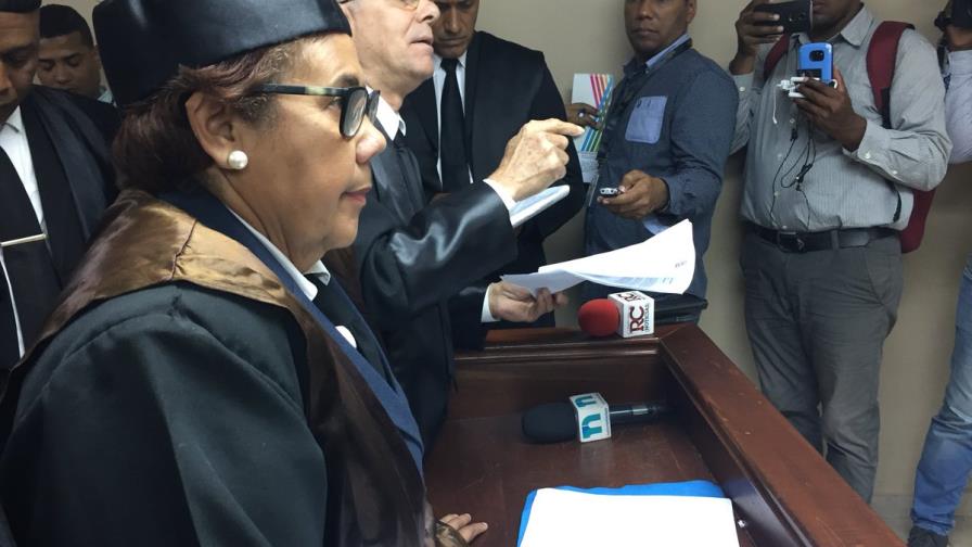 Tribunal se reserva fallo de recurso de amparo contra terminal de autobuses