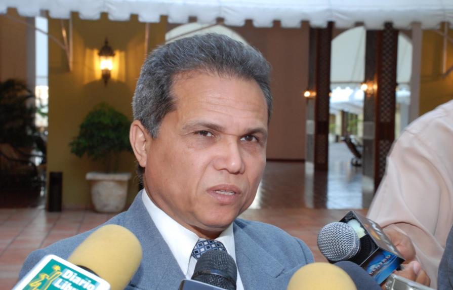 Ex presidente del CMD rechaza propuesta de SISALRIL sobre CAP