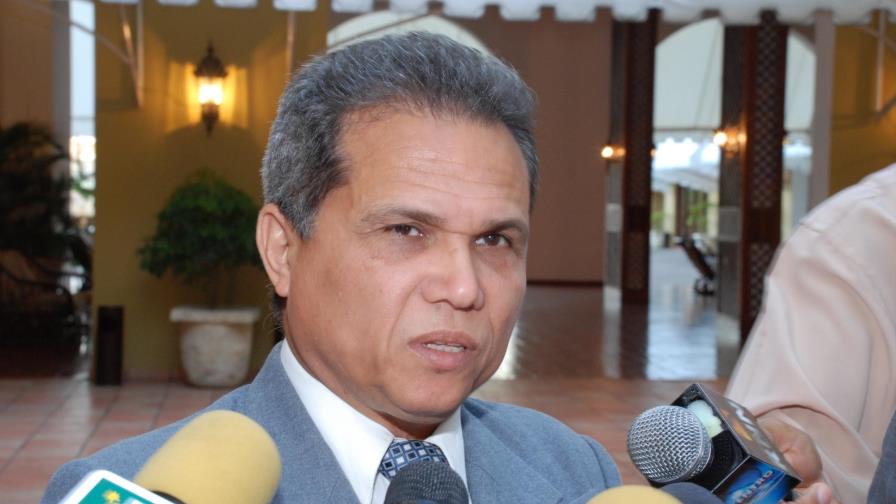 Ex presidente del CMD rechaza propuesta de SISALRIL sobre CAP