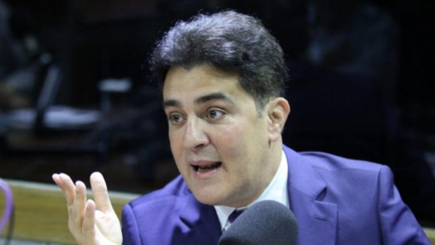 Debatirán en Colombia sobre el transitorio de la Constitución dominicana