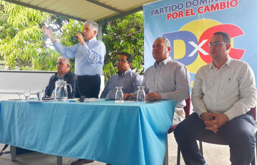 Partido Dominicanos por el Cambio exige rebaja sustancial de precios de los combustibles