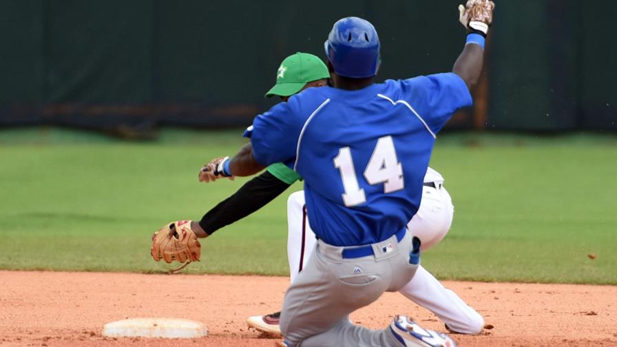 Las Estrellas derrotan a los Tigres en primer juego de pretemporada