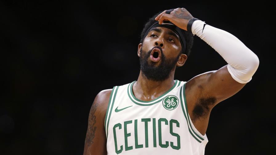 “La Tierra es plana”, afirmó Kyrie Irving, pero luego se disculpó
