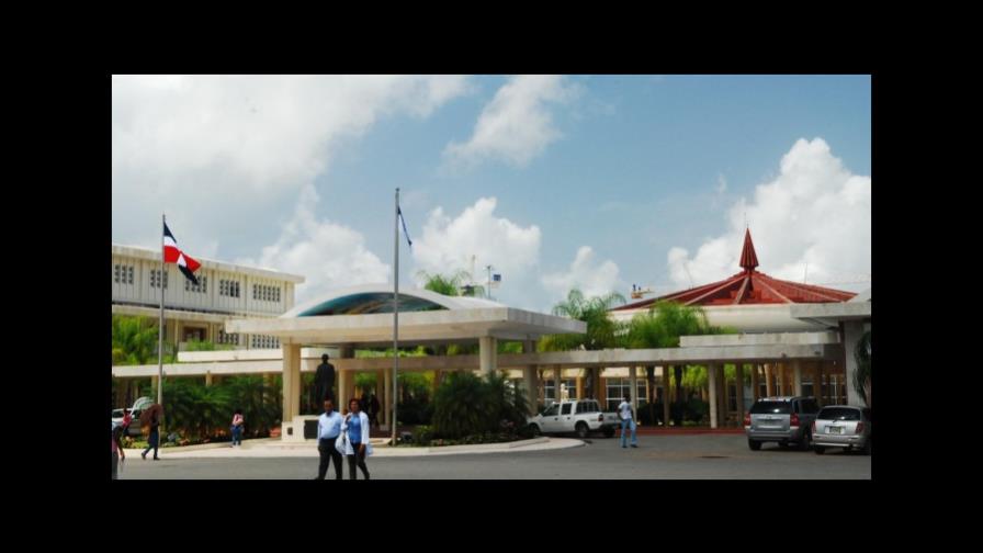 Grupos estudiantiles de la UASD explican protestas por alzas de los combustibles 