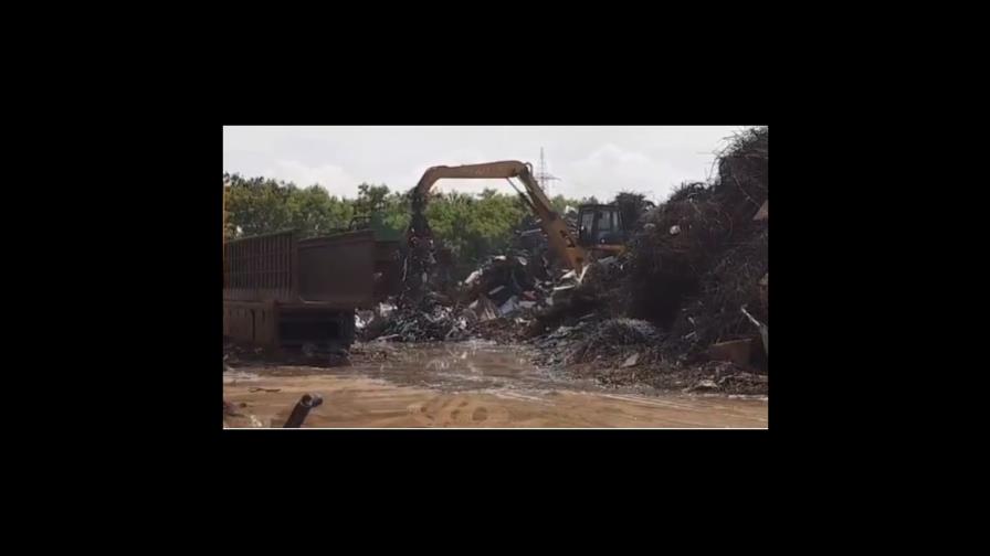 Aduanas destruye chasis y piezas de motores entradas al país de forma ilegal 