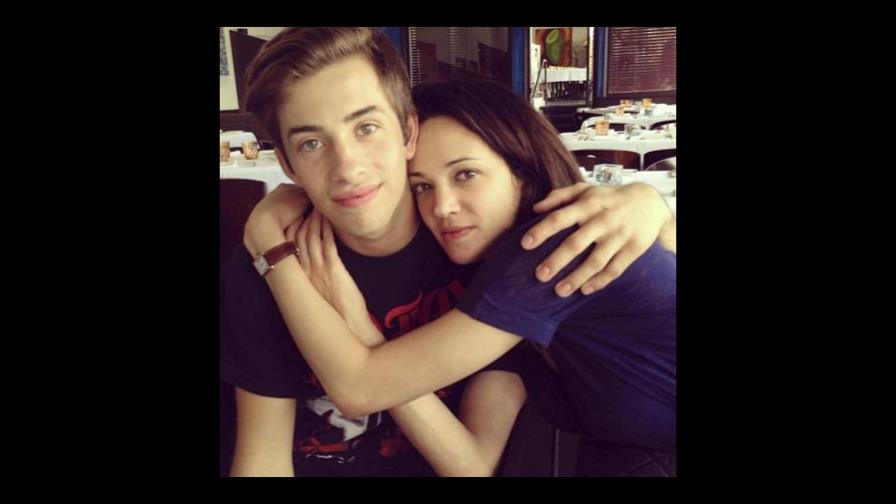 Actriz Asia Argento reconoce la relación sexual con adolescente y dice que la inició él