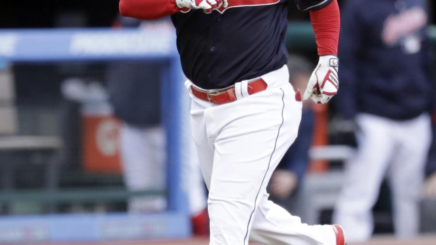 Peloteros dominicanos pegaron 5,251 hits, de ellos 744 cuadrangulares Peloteros dominicanos pegaron 5,251 hits, de ellos 744 cuadrangulares