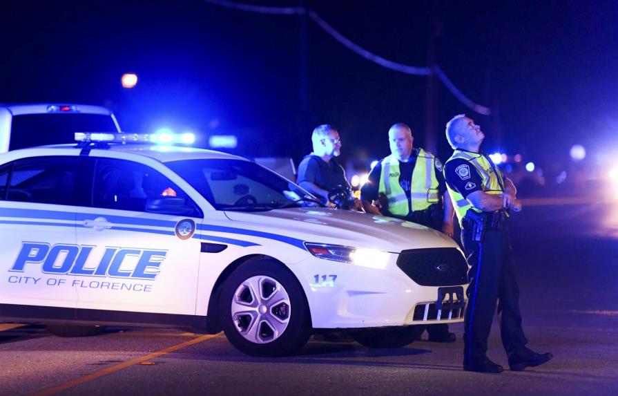 Tiroteo en Carolina del Sur deja un policía muerto y seis heridos 