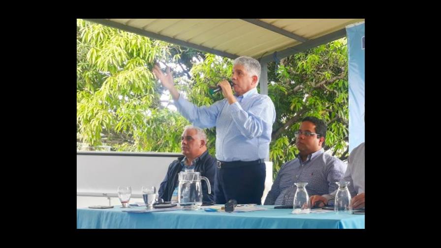 Eduardo Estrella condiciona modificación a Ley de Hidrocarburos a rebaja de combustibles