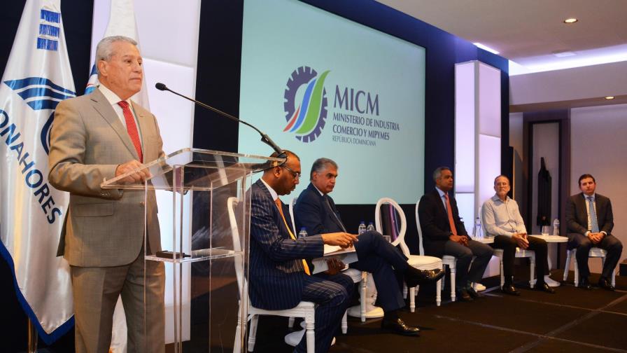 Más RD$22,000 MM venden productores a sector turismo