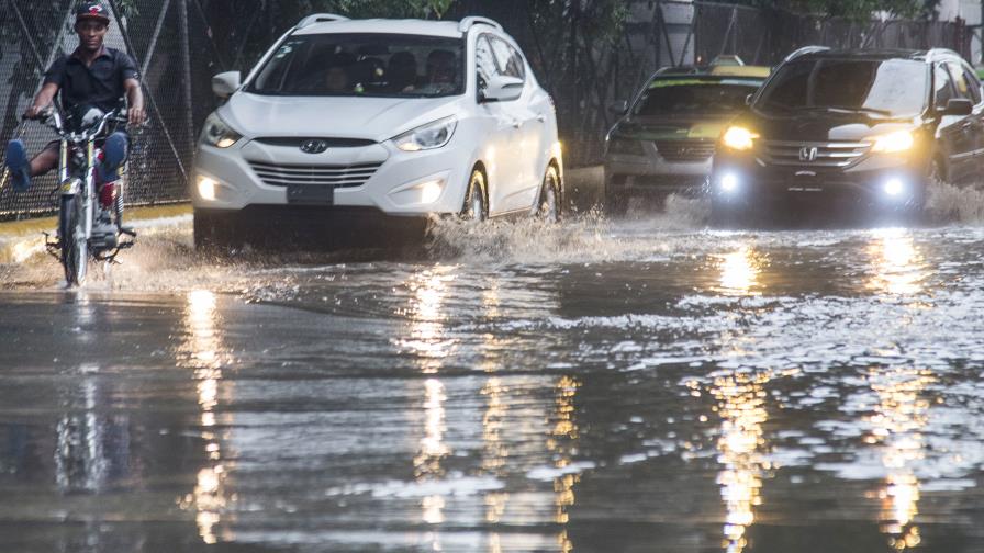 El COE pone 17 provincias y el DN en alerta por las lluvias