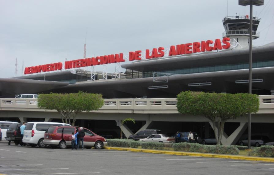 Apagón informático afecta operaciones en el aeropuerto las Américas