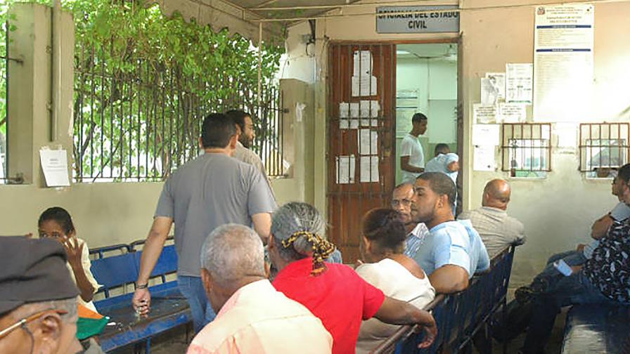 Comisión de la JCE recibe hoy propuestas para juntas electorales de Guerra y Boca Chica