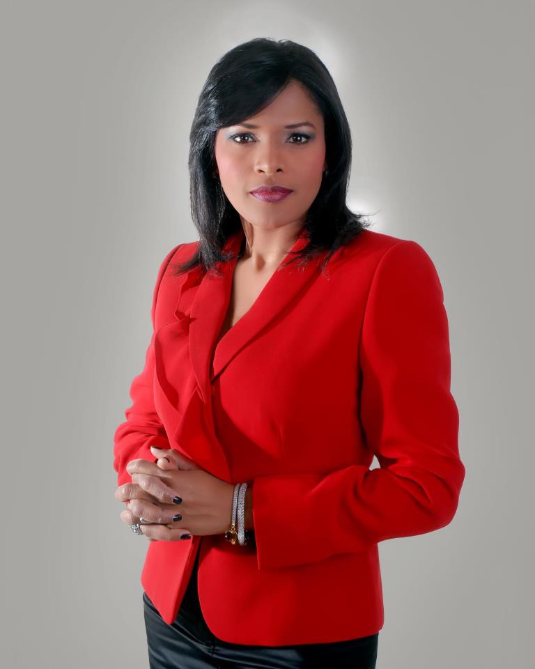 Diulka Pérez, presentadora de noticias.