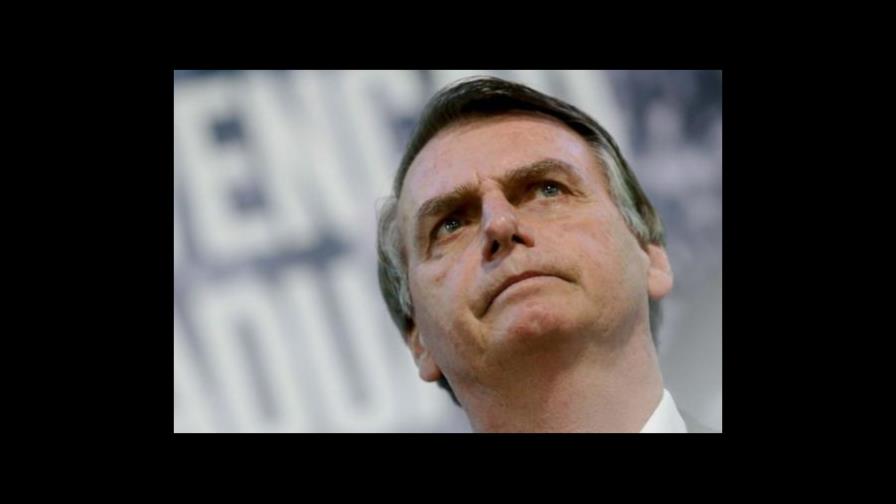 Bolsonaro sigue creciendo en sondeos para elecciones de este domingo en Brasil