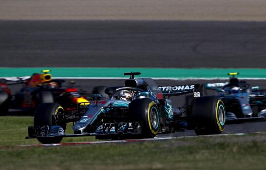 Lewis Hamilton gana el Gran Premio de Japón