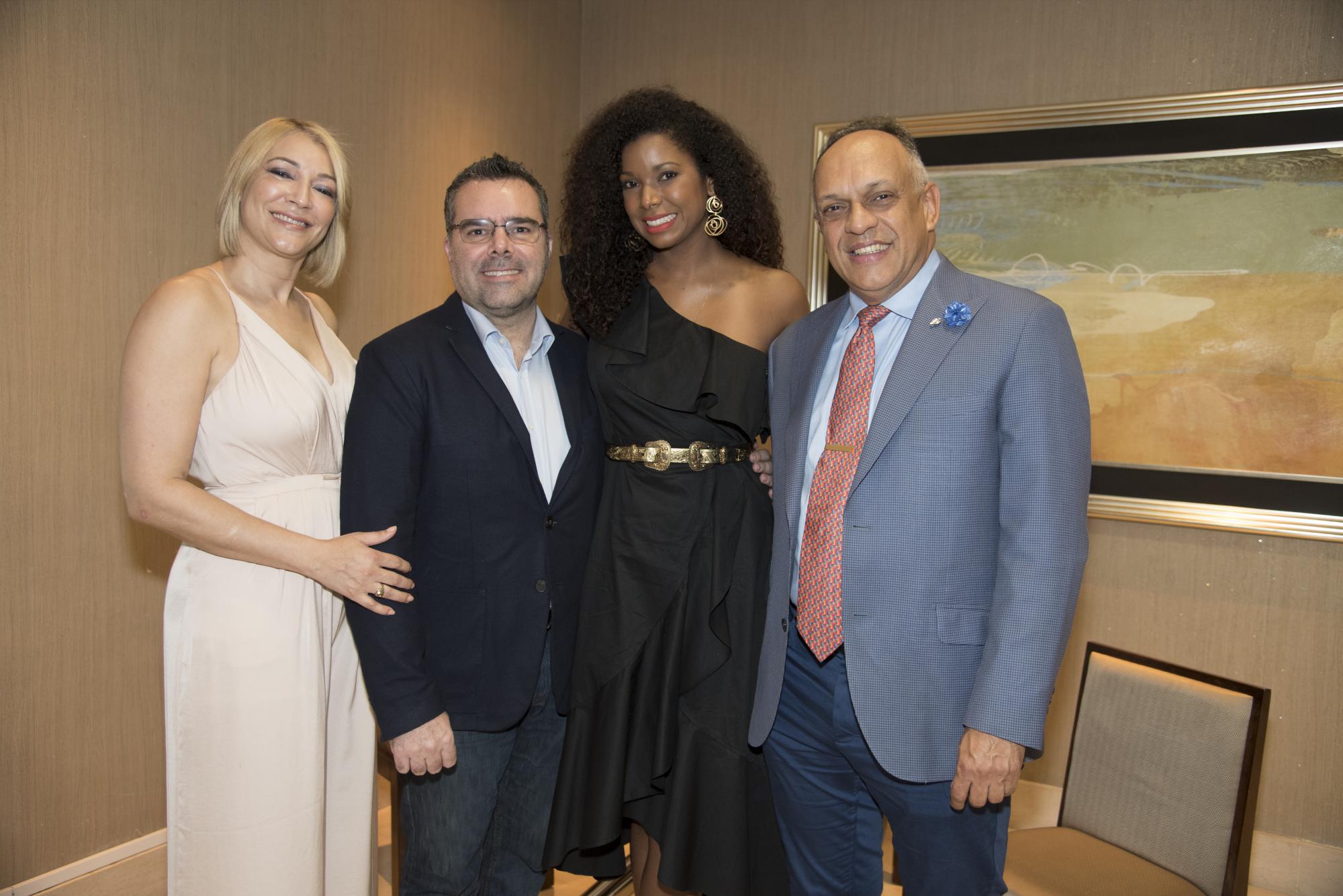 Rosi Cruz Genao, Massimiliano Scerra, Rut Ocumarez y Rubén Goico.