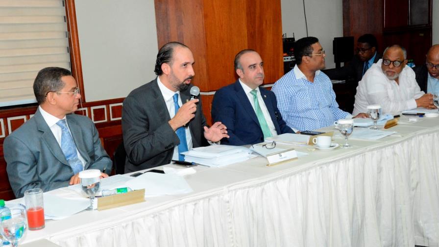 Comisión Bicameral avanza en el estudio de Ley del Régimen Electoral