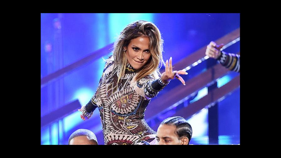 Esta noche son los AMA’s; JLo estrenará nuevo tema en el show