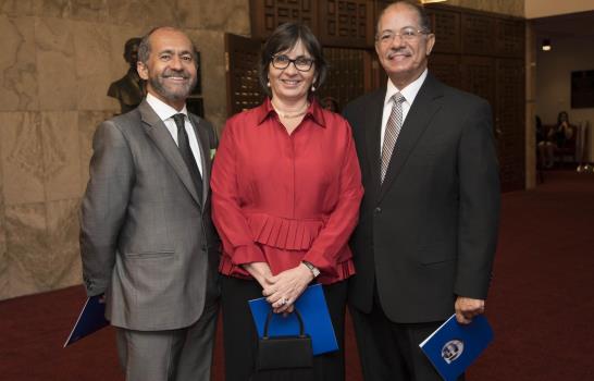 Fundación Corripio premia la trayectoria