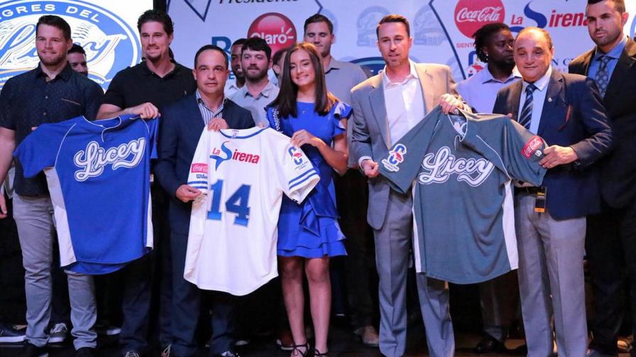 Los Tigres del  Licey presentan maquinaria para la temporada
