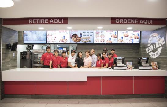 KFC Churchill remoza sus instalaciones
