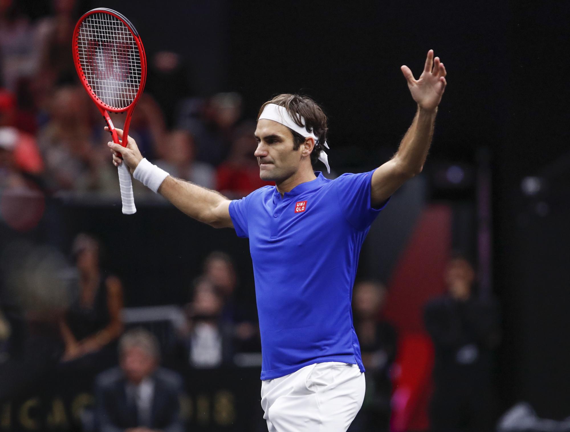 El suizo Roger Federer (segundo de la ATP) tuvo algunos problemas para ganar al español Roberto Roberto Bautista (28º), por 6-3, 2-6, 6-4, en casi dos horas de juego.