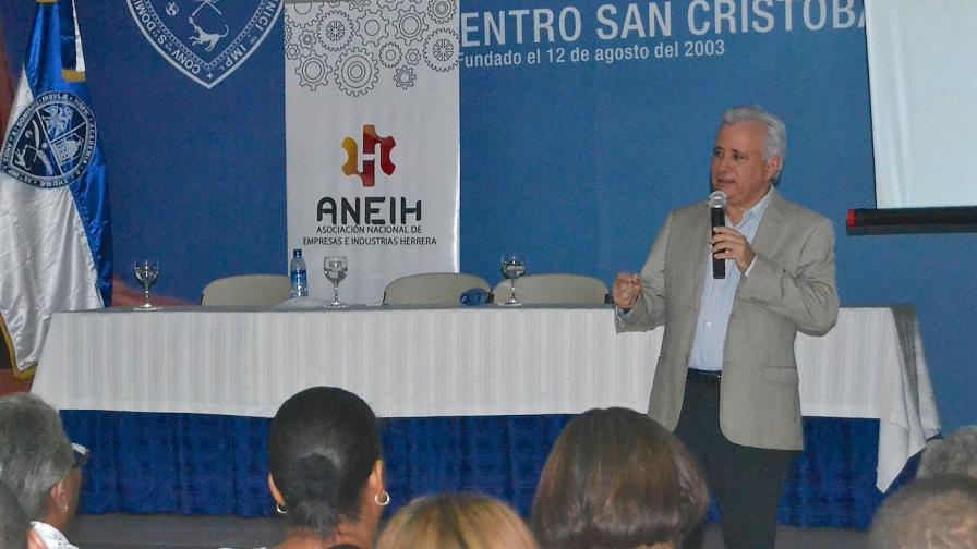 Industriales demandan modelo económico más inclusivo