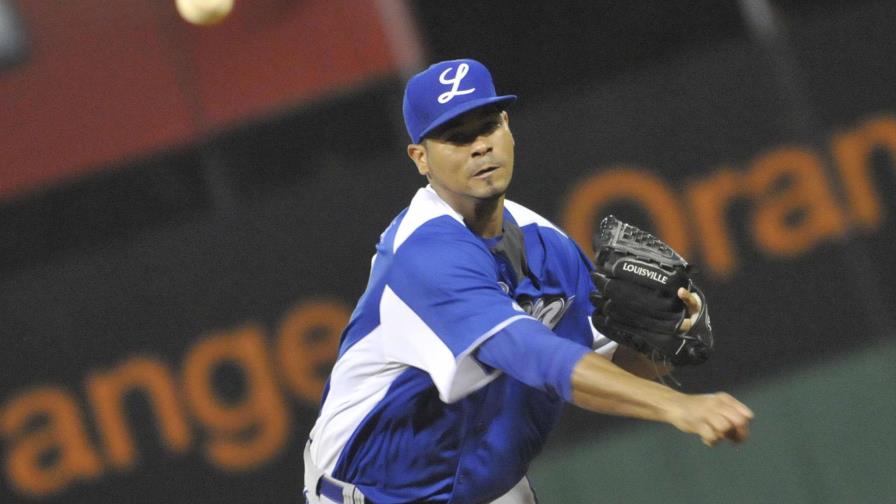 Boletas para juego Licey-Águilas se venden en supermercados