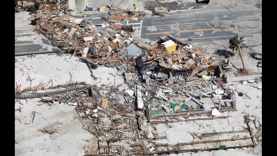 Trump irá a Florida y Georgia tras paso de ciclón Michael que deja 13 muertos