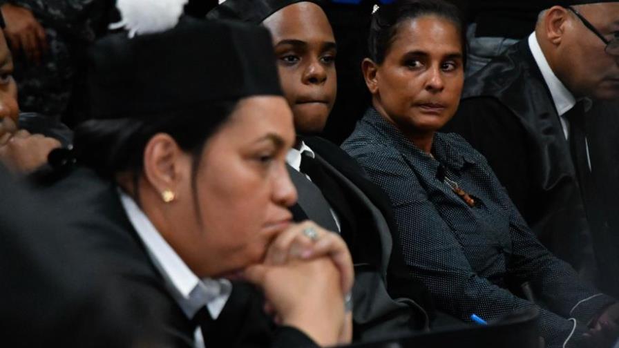 Reenvían para este 17 de octubre juicio a acusados de asesinar a Emely Peguero Reenvían para este 17 de octubre juicio a acusados de asesinar a Emely Peguero