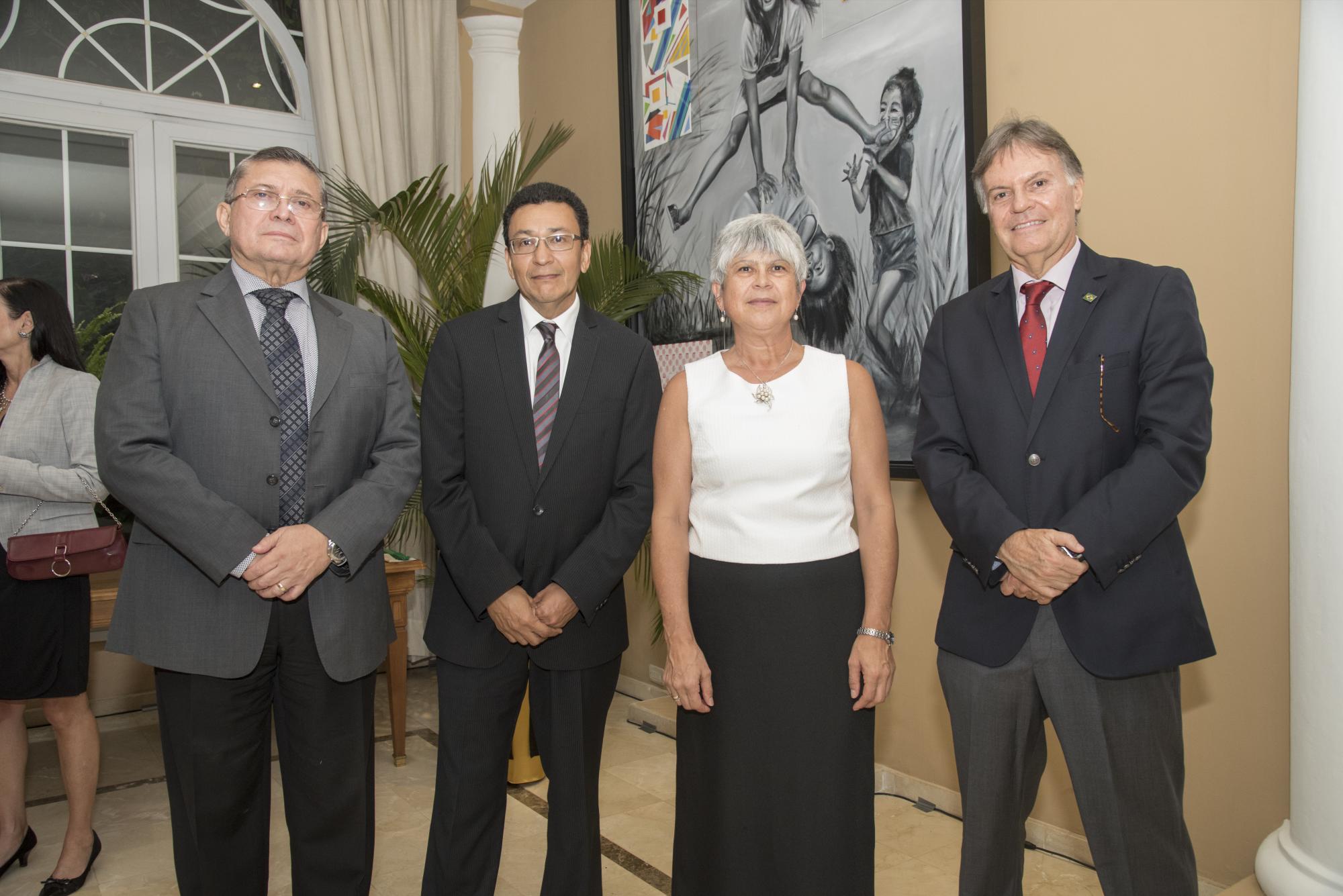 Alí Uzcátegui Duque, Óscar Chávez,  Xinia Vargas y Clemente Baena.