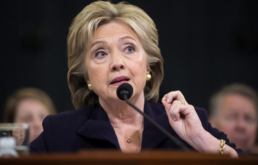 Romance de Bill Clinton y Mónica Lewinsky no constituyó abuso de poder, dice Hillary