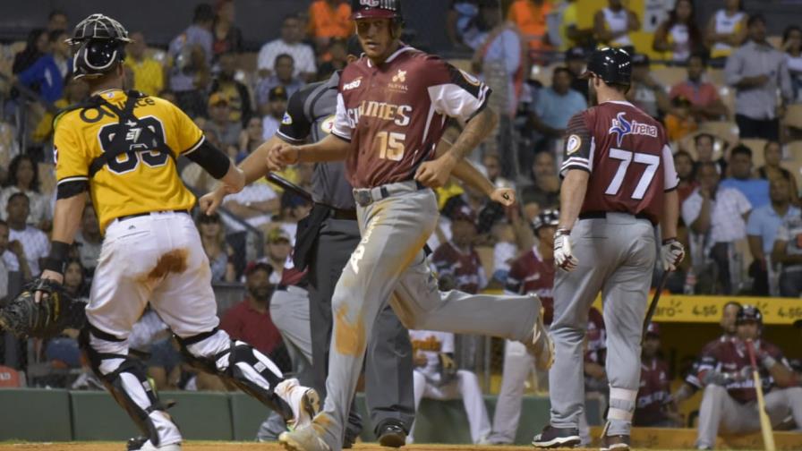Gigantes derrotan a Águilas en el estadio Cibao 
