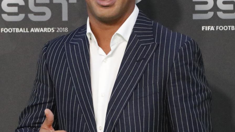 El Barça “observará con atención” el apoyo de Ronaldinho a Bolsonaro