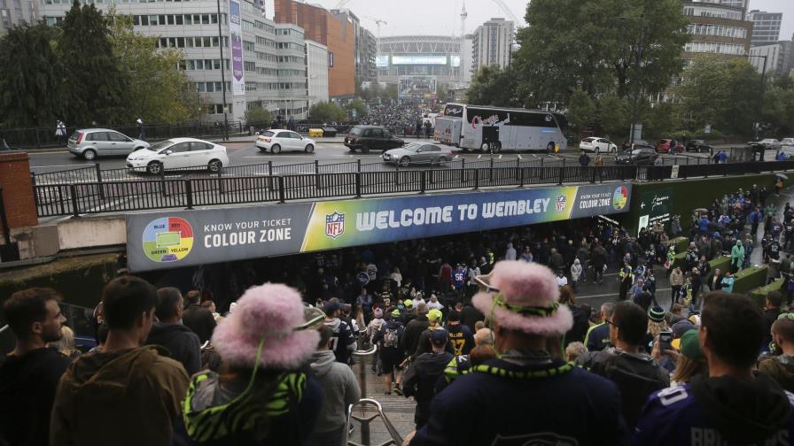 Shad Khan renuncia compra de Wembley por oposición Shad Khan renuncia compra de Wembley por oposición